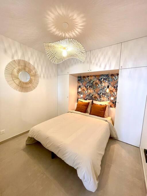 Appartement Moderne + Parking A 50M De La Mer 라시오타 외부 사진