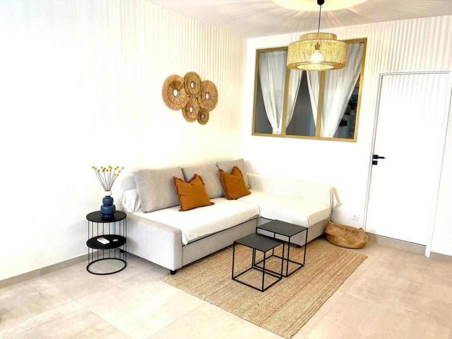 Appartement Moderne + Parking A 50M De La Mer 라시오타 외부 사진